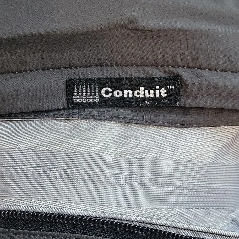 Mountain Hardwear durable waterproof